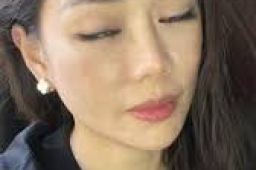 当红顶流恋情曝光！对方是美女网红离异带娃身材黑料被扒